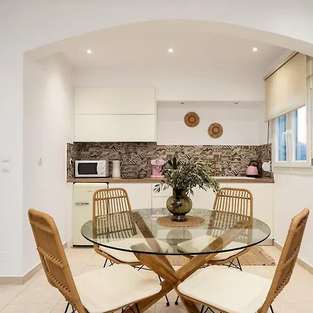 Coastal Key 7 Apartman *